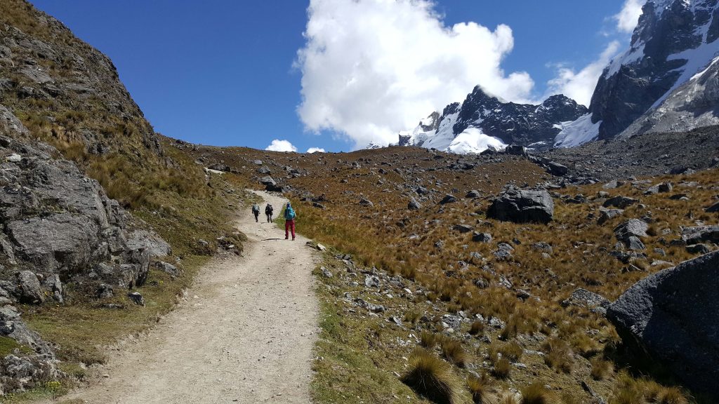 Salkantay Trek 5 Days & Machu Picchu - Humantay Trek