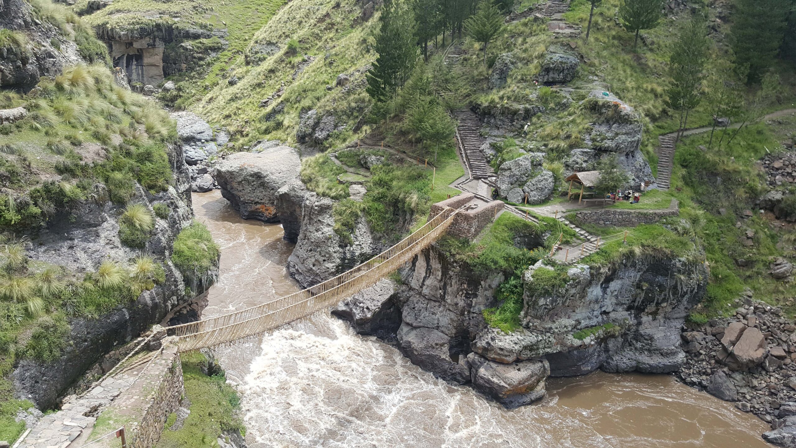 qeswachaca inca bridge and waqrapukara